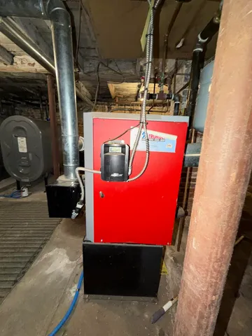 $379,000 | 18-20 Elm Street, Derry, NH 03038