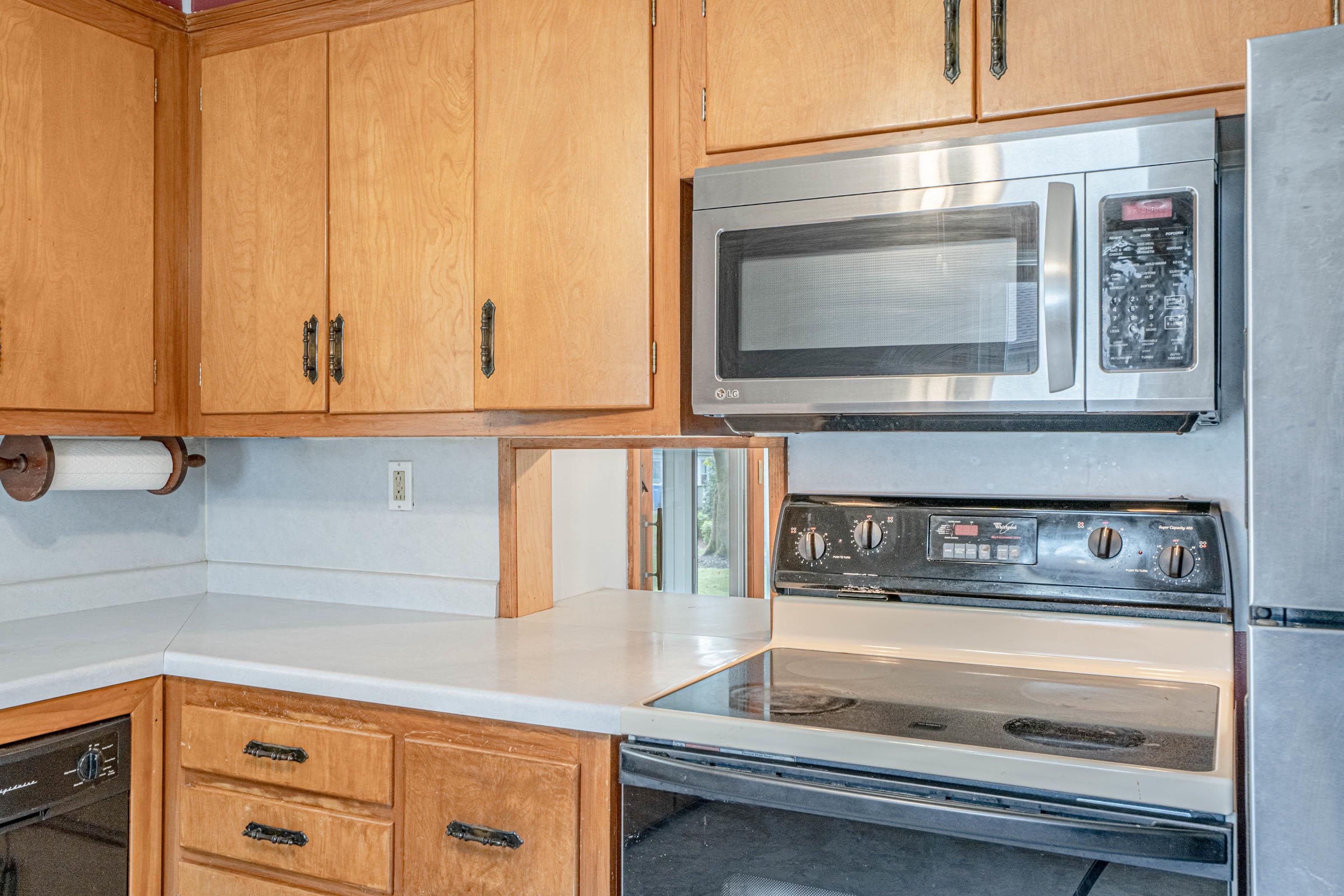 1708 Country Monroe, WI 53566 - Photo 20 of 64