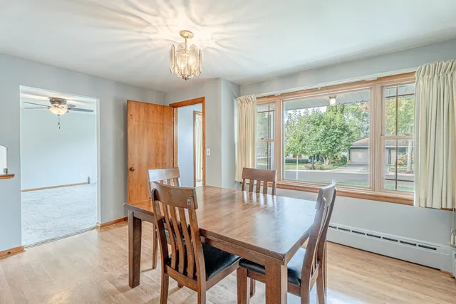 $229,900 | 1708 Country, Monroe, WI 53566