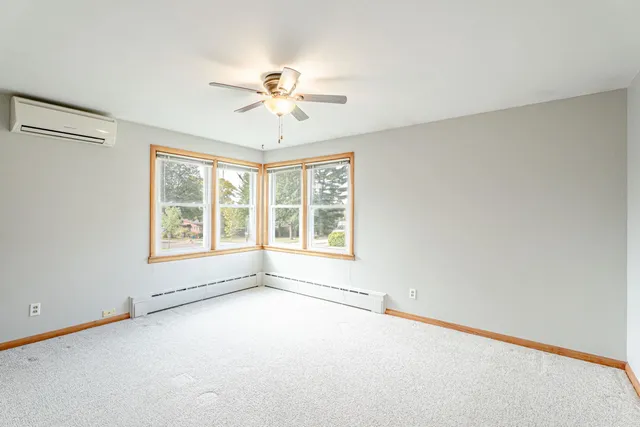 $229,900 | 1708 Country, Monroe, WI 53566