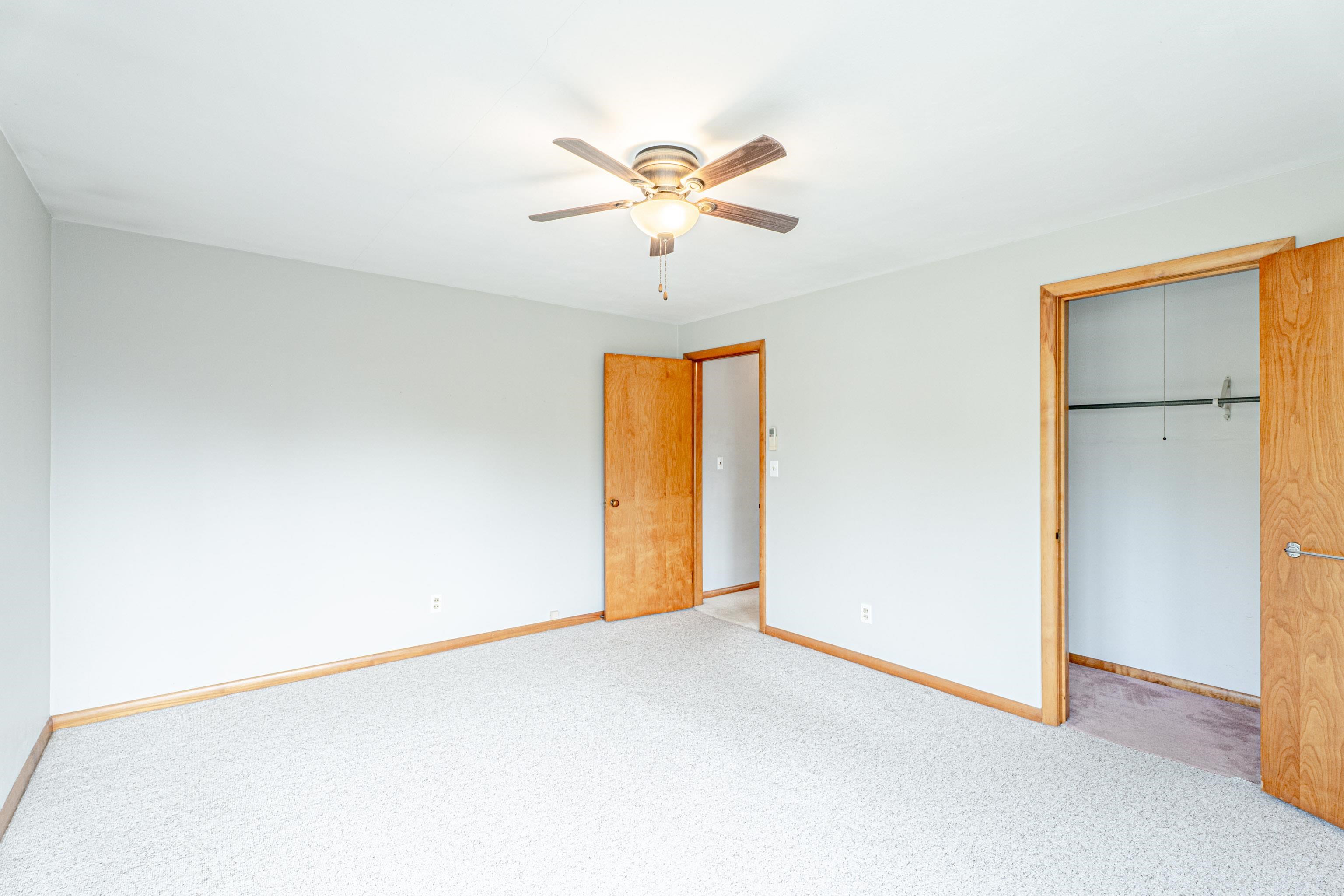 1708 Country Monroe, WI 53566 - Photo 36 of 64