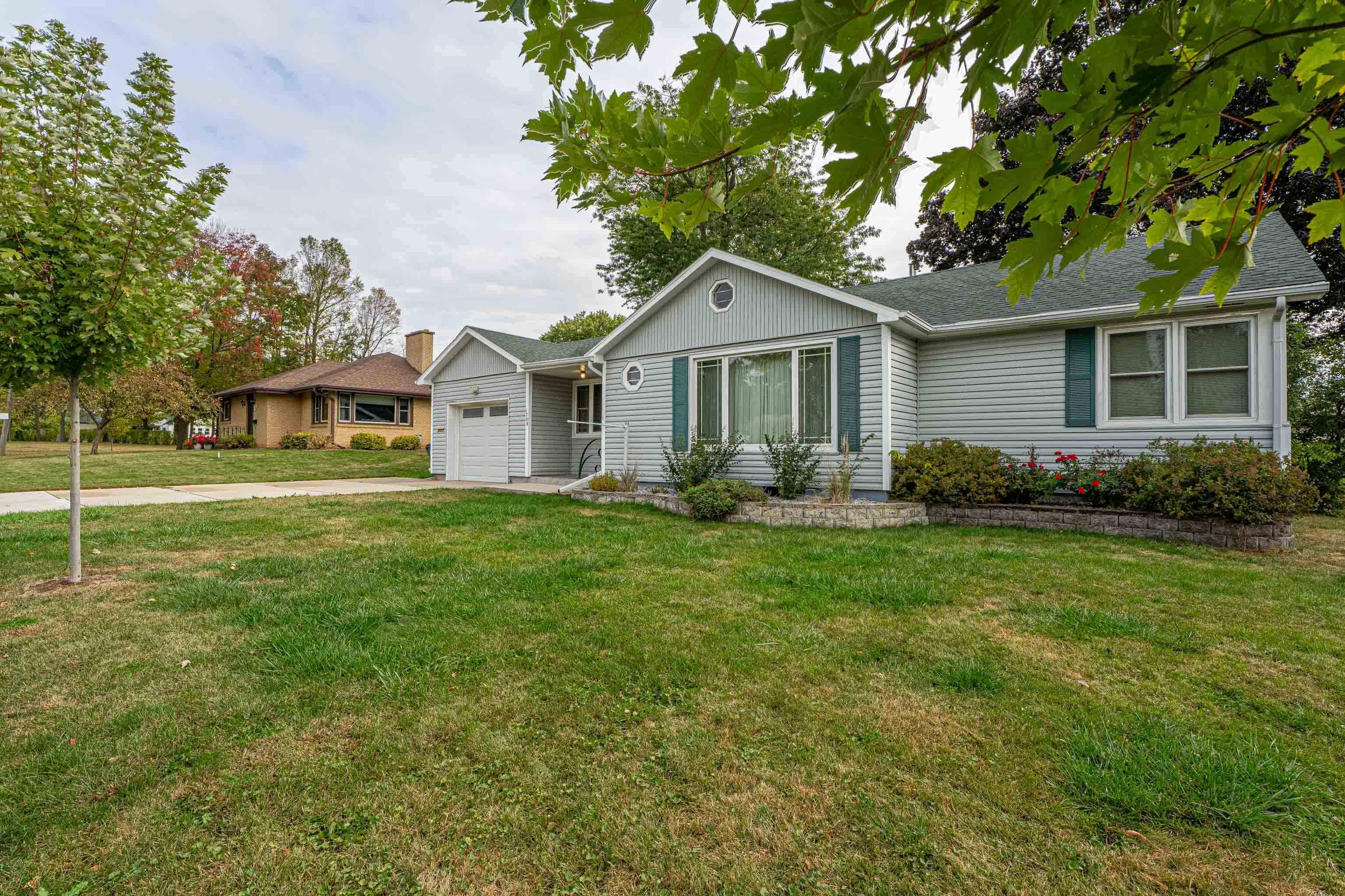 1708 Country Monroe, WI 53566 - Photo 47 of 64