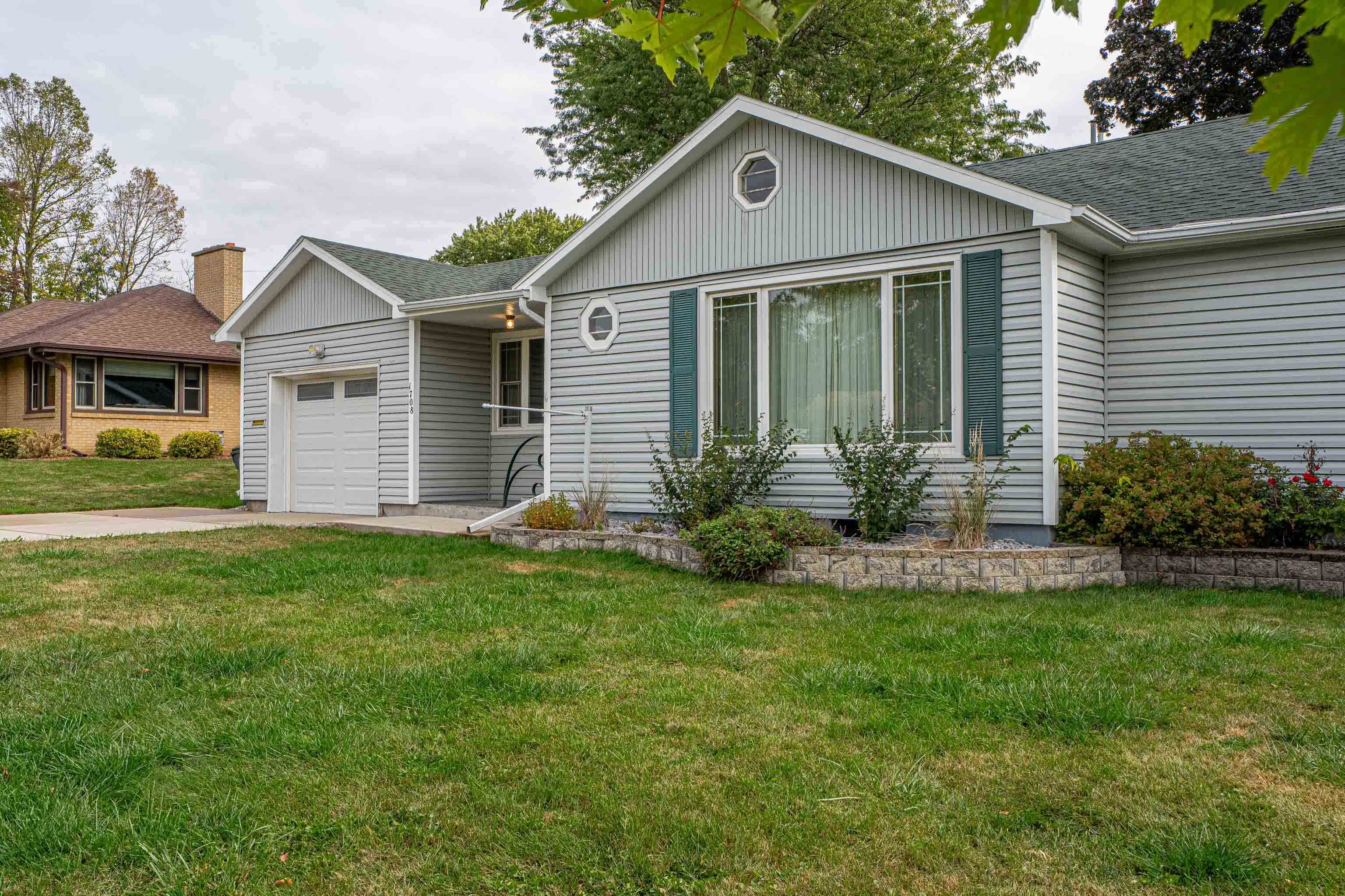 1708 Country Monroe, WI 53566 - Photo 48 of 64