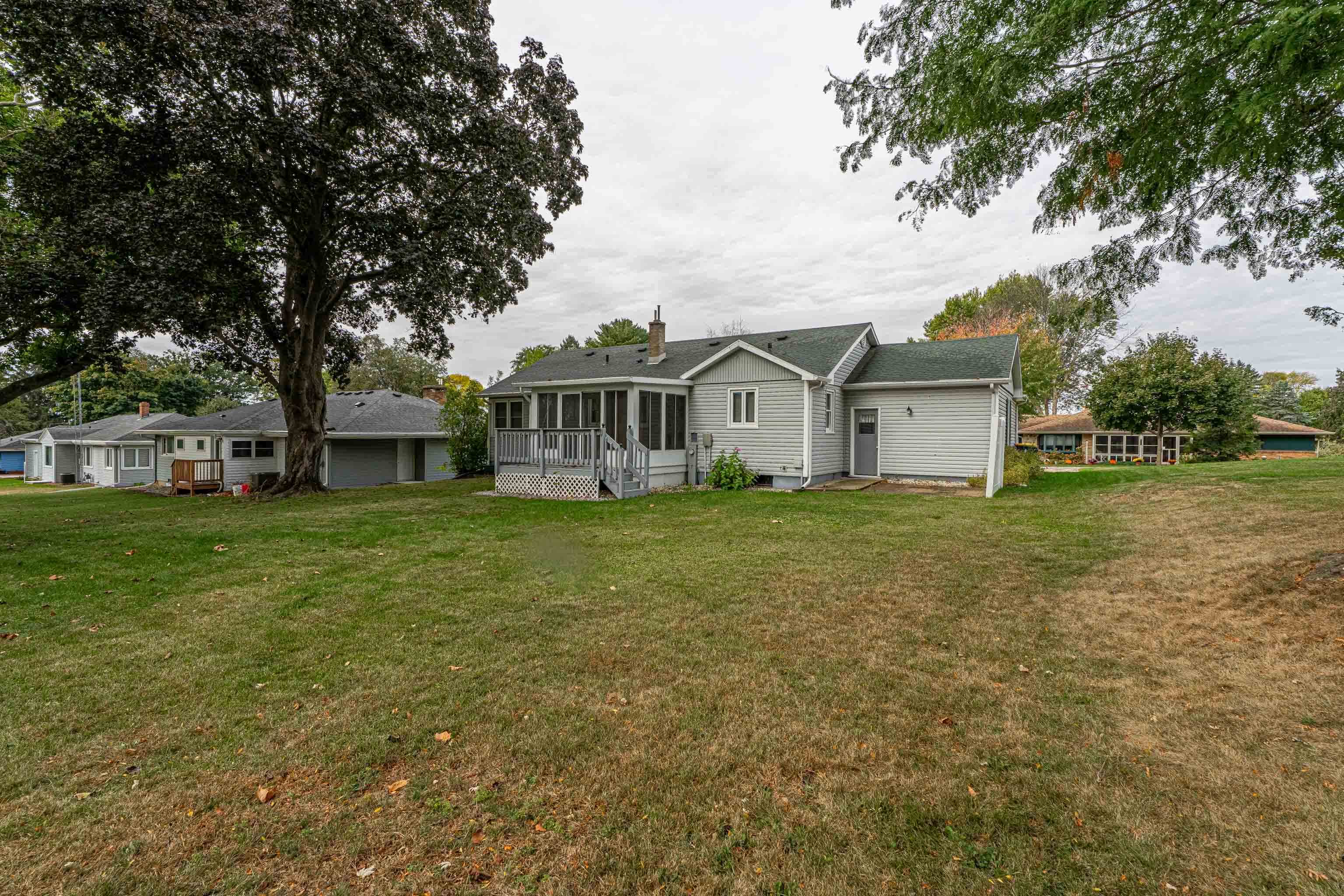 1708 Country Monroe, WI 53566 - Photo 50 of 64