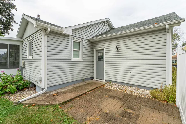 $229,900 | 1708 Country, Monroe, WI 53566