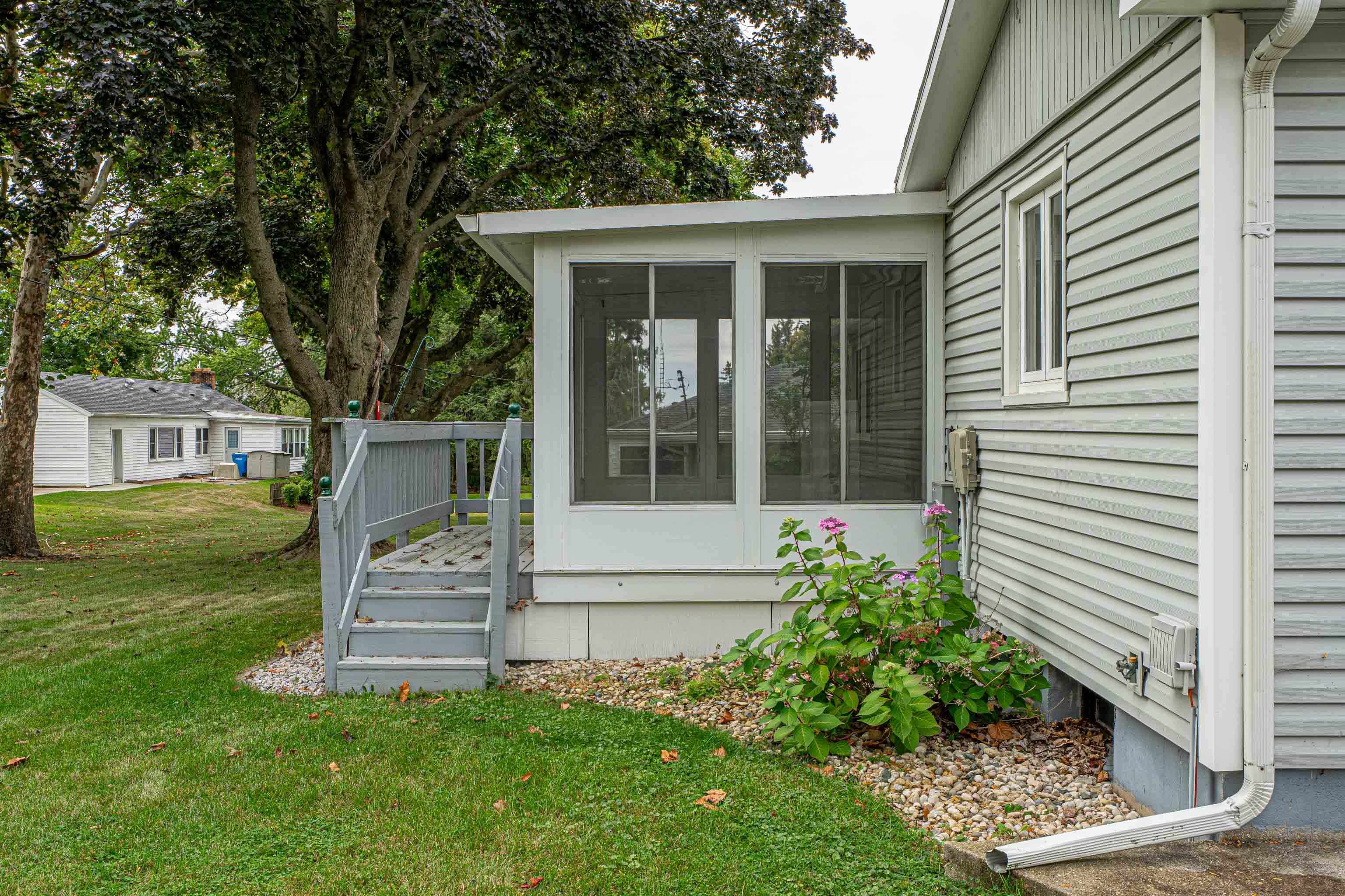 1708 Country Monroe, WI 53566 - Photo 62 of 64