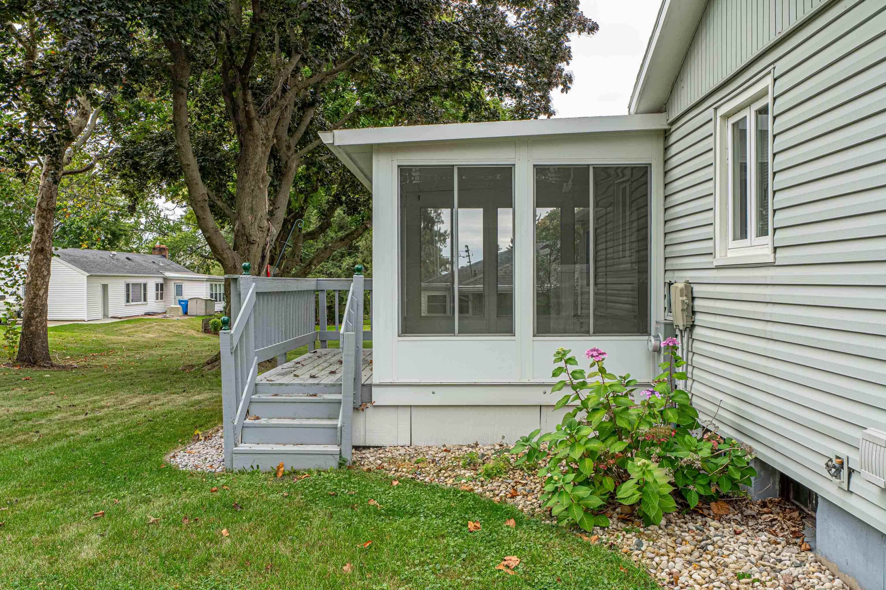 1708 Country Monroe, WI 53566 - Photo 63 of 64