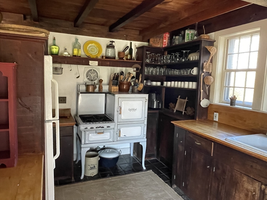 1720 Main Road, Unit WINTER Westport, MA 02790 - Photo 10 of 24