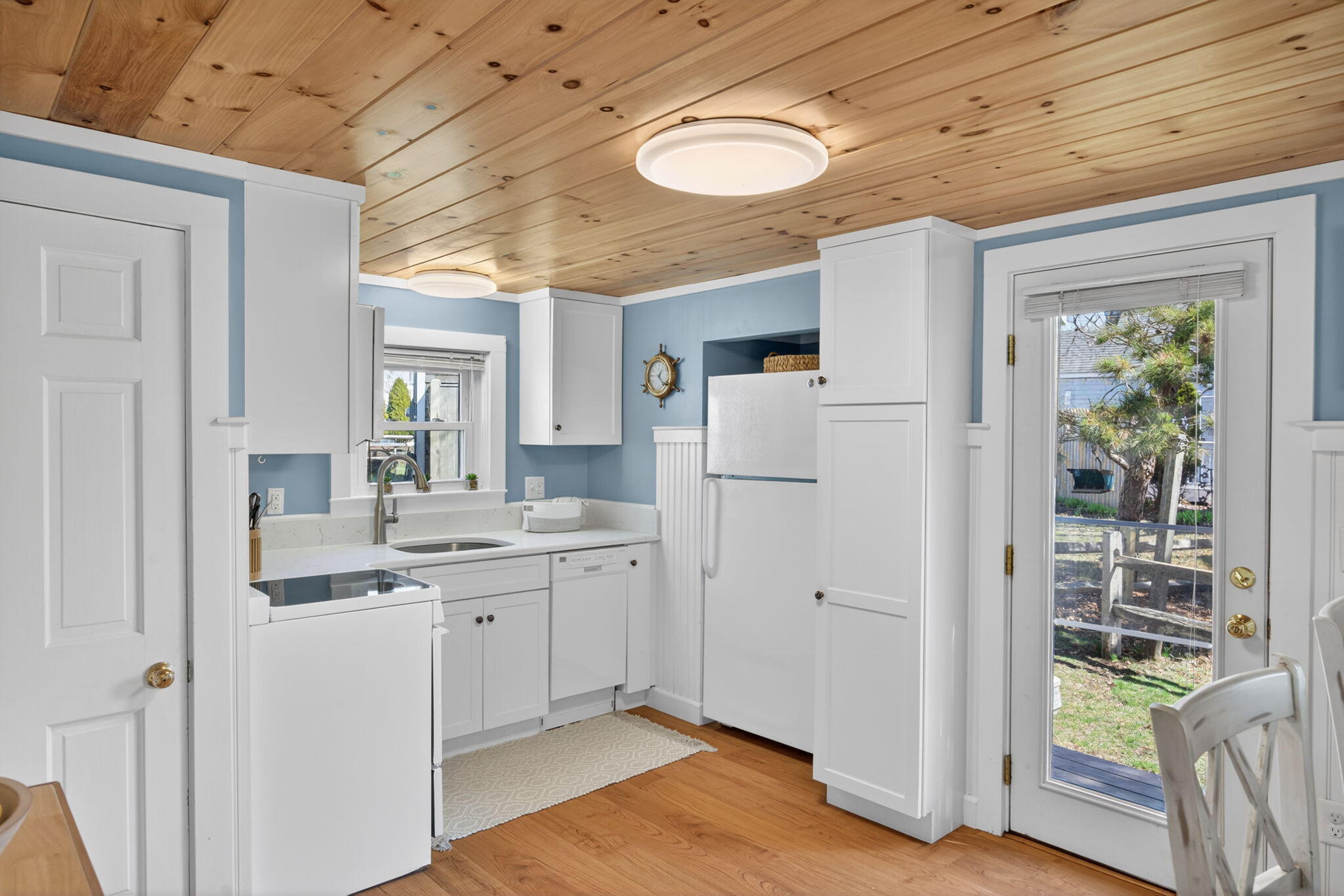 291 Old Wharf Road, Unit 14 Dennis Port, MA 02639 - Photo 14 of 38 5-B8P0A4947