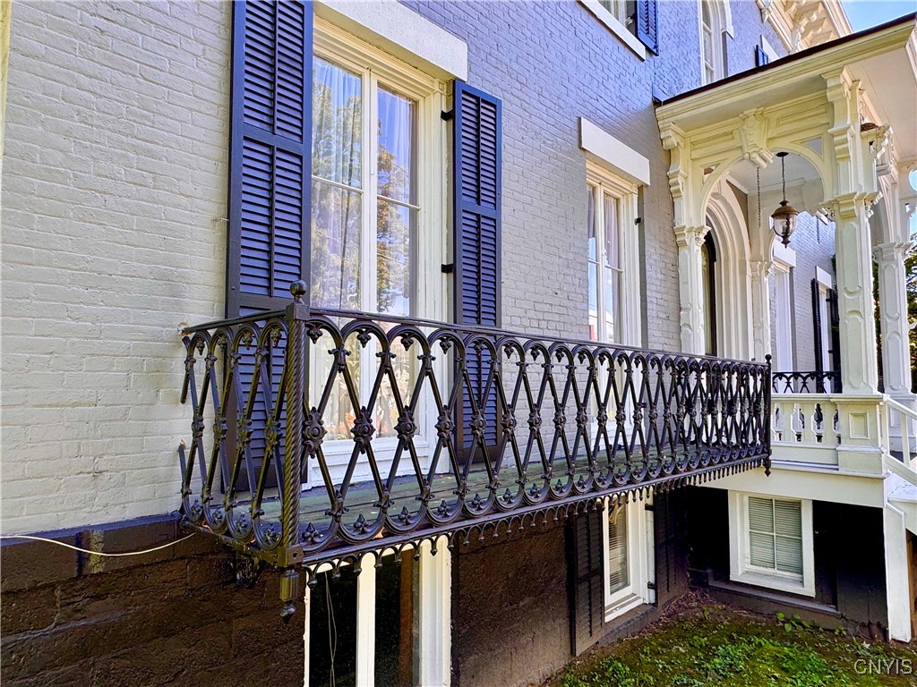 24 Grover Street Auburn, NY 13021 - Photo 12 of 50