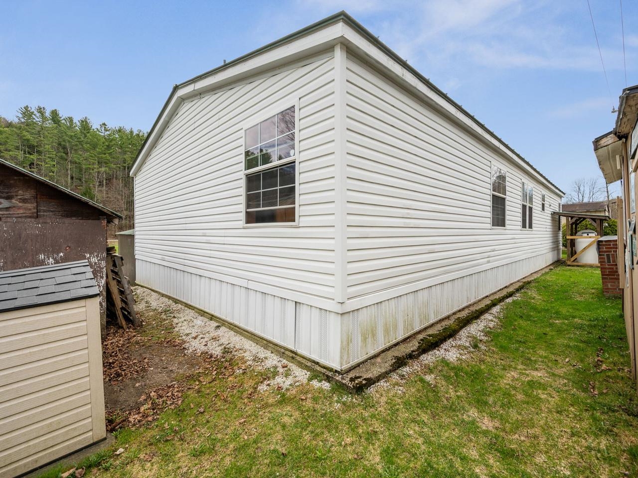 77 Ash Lane Starksboro, VT 05487 - Photo 34 of 42