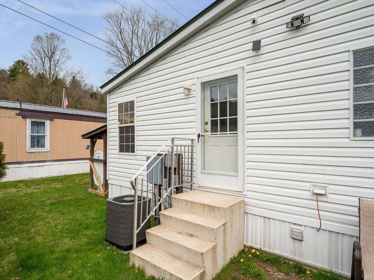77 Ash Lane Starksboro, VT 05487 - Photo 37 of 42