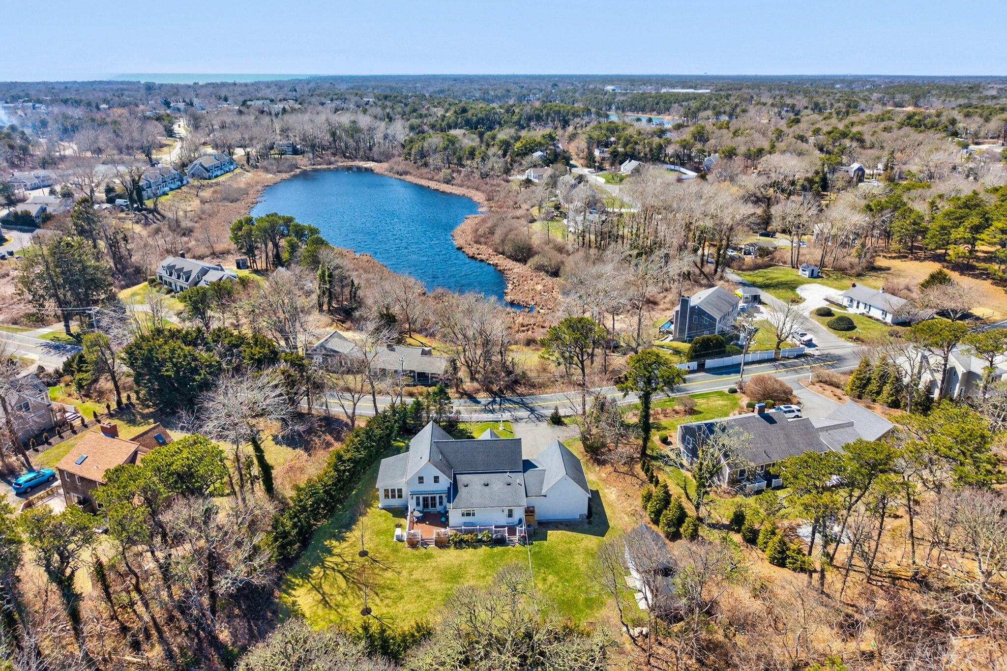 70 Old Queen Anne Road Chatham, MA 02633 - Photo 4 of 61 .