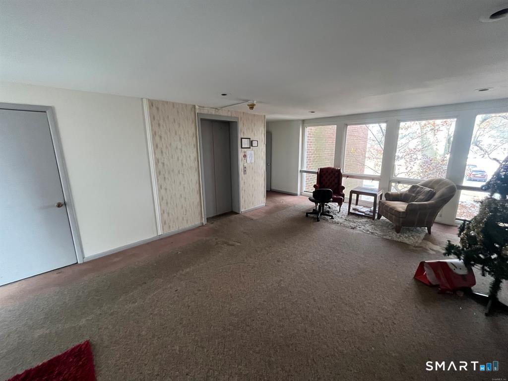 53 Wolcott Hill Road, Unit B17 Wethersfield, CT 06109 - Photo 6 of 18