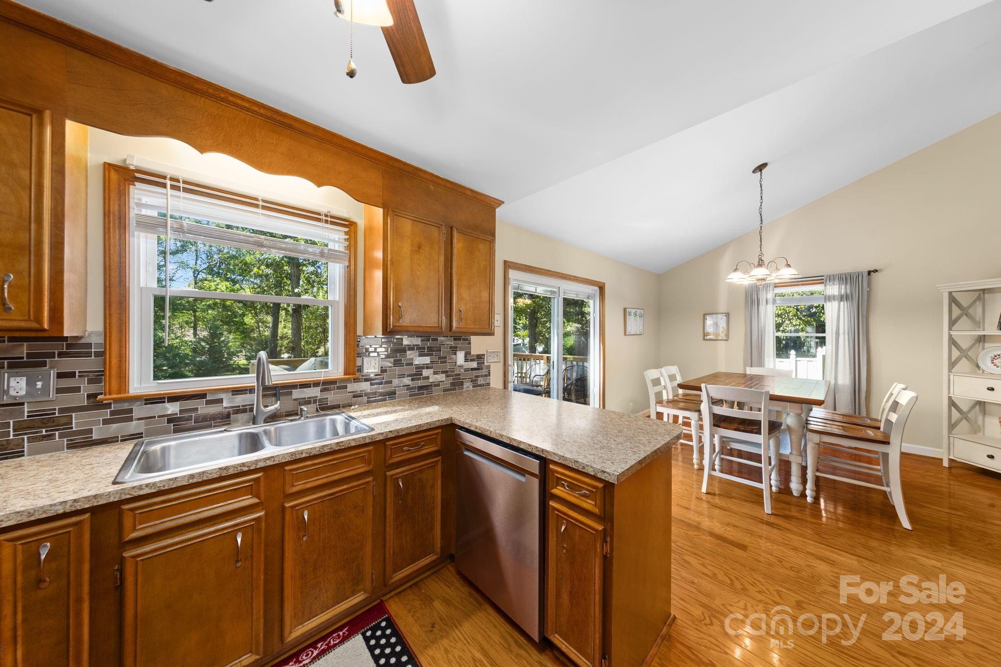 5113 Hickory Grove Road Gastonia, NC 28056 - Photo 4 of 23 Gallery Image 4