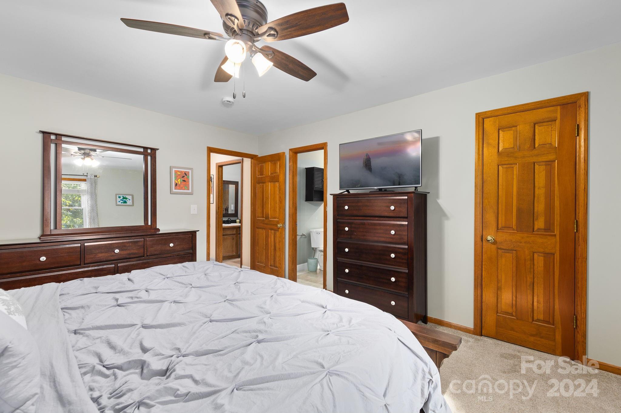 5113 Hickory Grove Road Gastonia, NC 28056 - Photo 8 of 23 Gallery Image 8