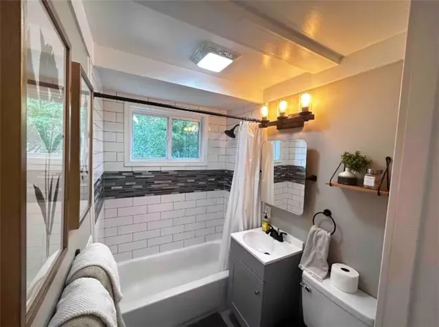 $234,995 | 203 West 8th Street, Hamilton, MO 64644