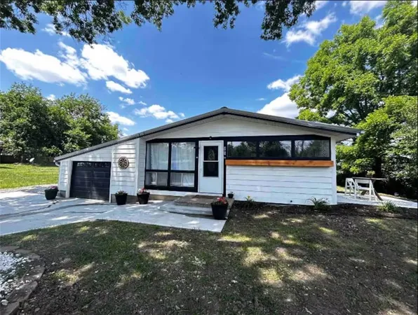 $234,995 | 203 West 8th Street, Hamilton, MO 64644