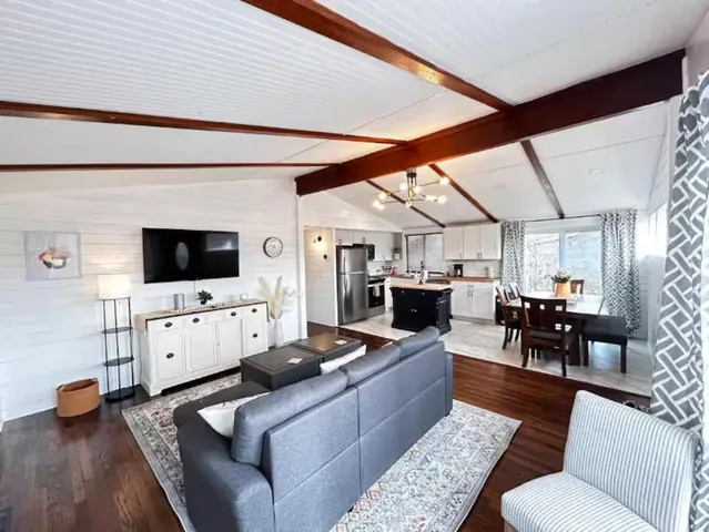 $234,995 | 203 West 8th Street, Hamilton, MO 64644