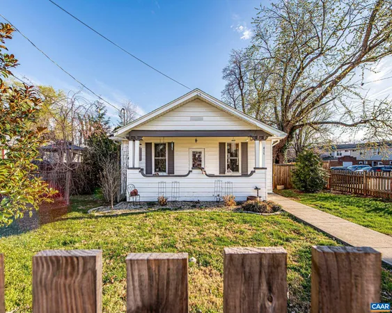 $525,000 | 817 Henry Avenue, Charlottesville, VA 22903