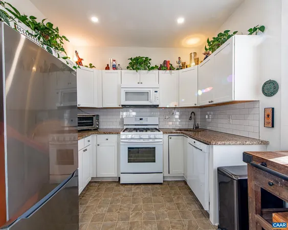 $525,000 | 817 Henry Avenue, Charlottesville, VA 22903