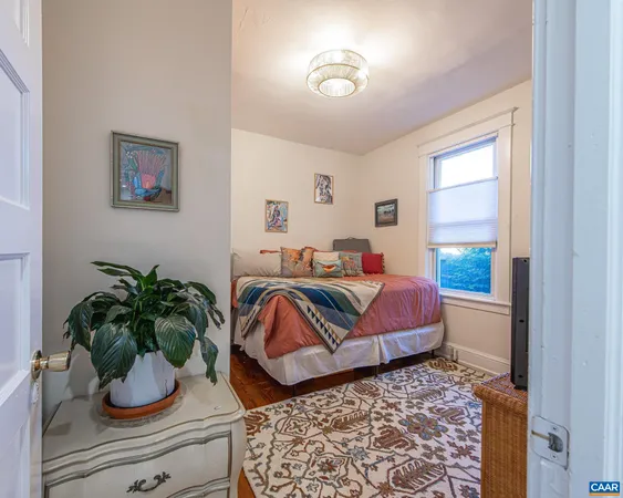 $525,000 | 817 Henry Avenue, Charlottesville, VA 22903
