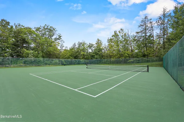 a view of a tennis court