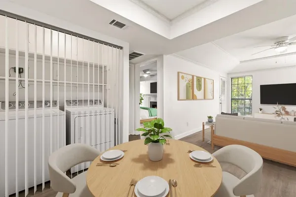 $1,300 | 8510 Park Lane, Unit 203, Dallas, TX 75231