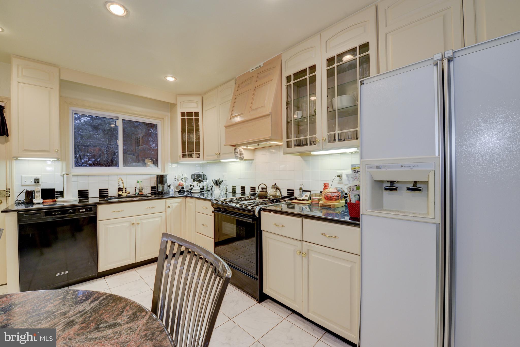 160 Whitemarsh Road Ardmore, PA 19003 - Photo 13 of 30