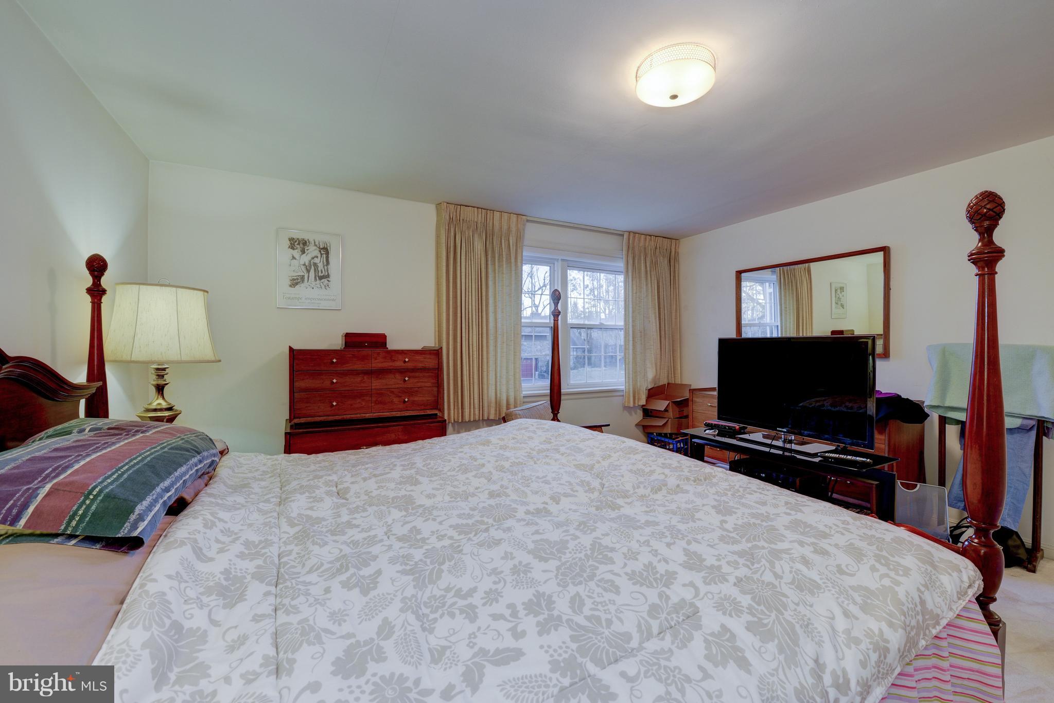 160 Whitemarsh Road Ardmore, PA 19003 - Photo 19 of 30