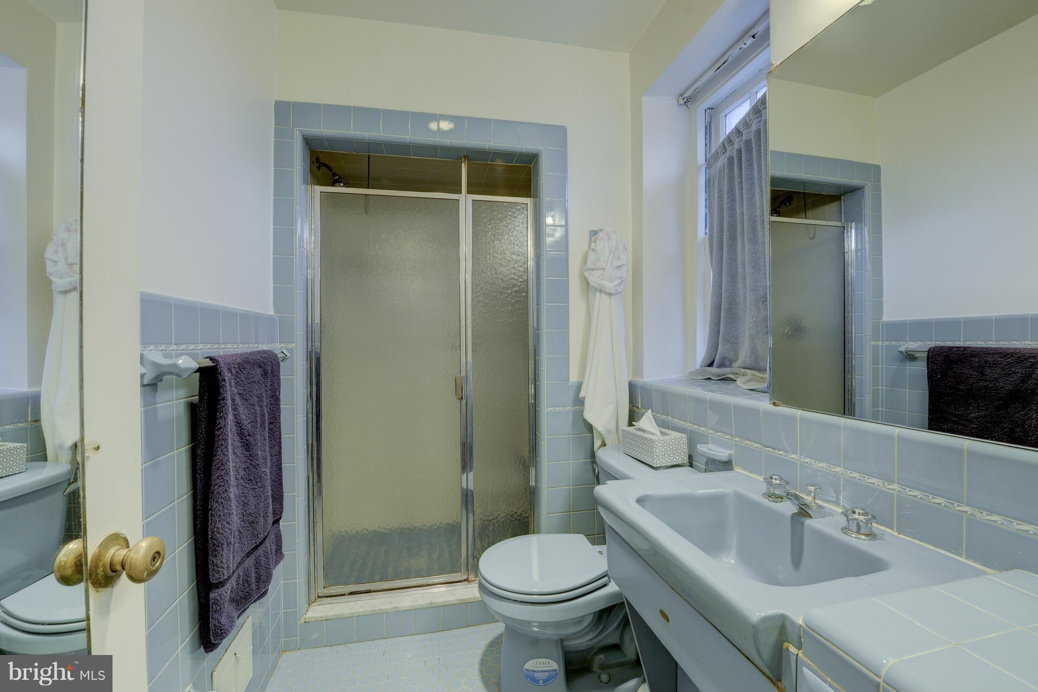 160 Whitemarsh Road Ardmore, PA 19003 - Photo 20 of 30 master bathroom