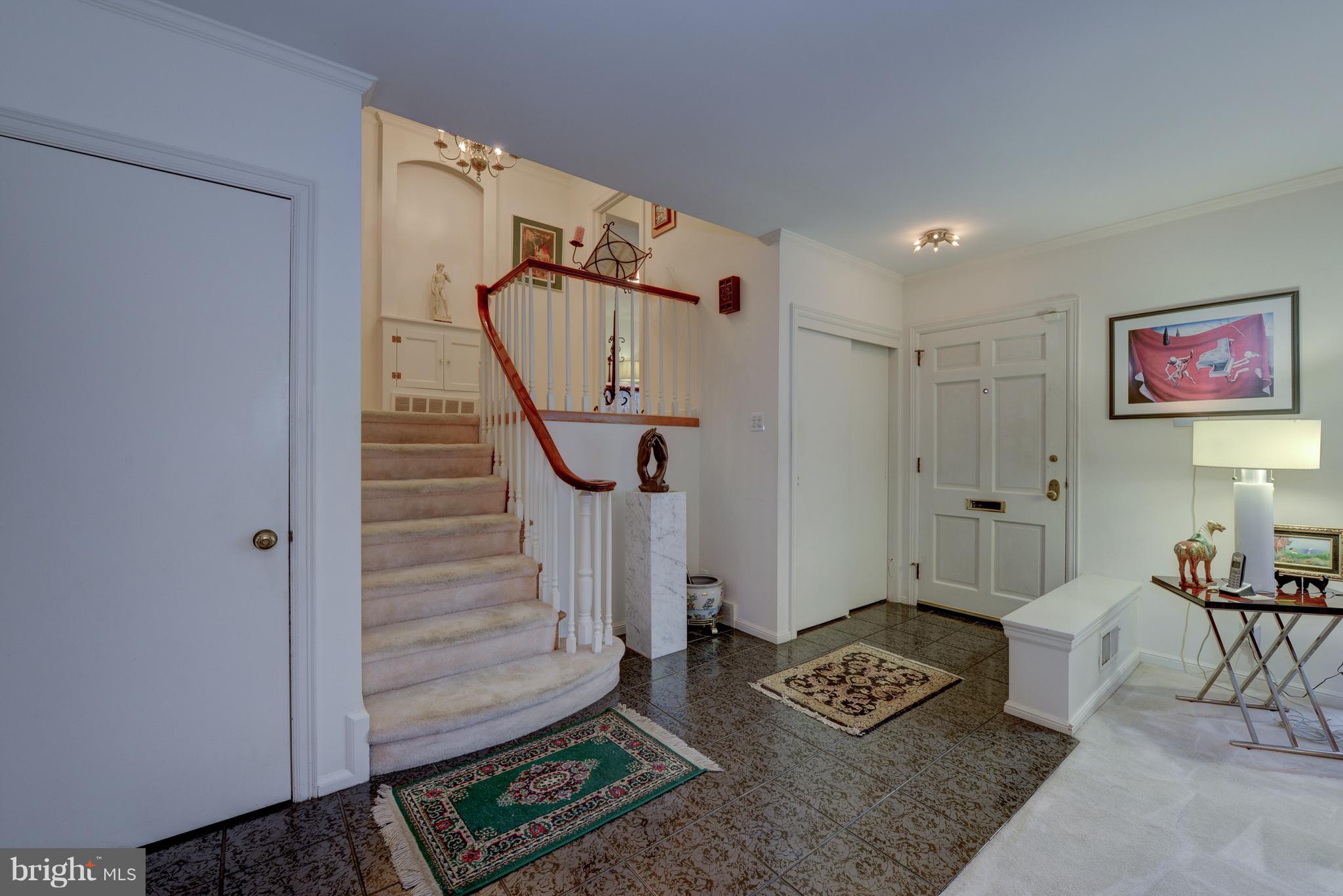 160 Whitemarsh Road Ardmore, PA 19003 - Photo 8 of 30 foyer