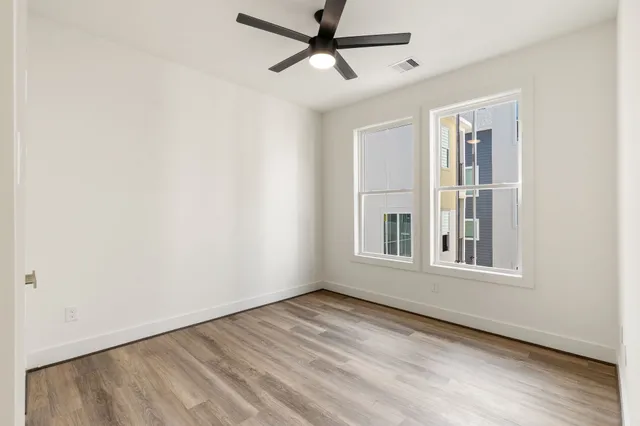 $675,000 | 1138 West 16th Street, Houston, TX 77008