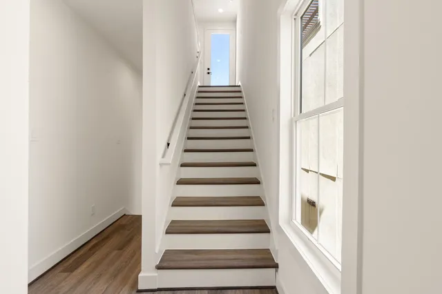 $675,000 | 1138 West 16th Street, Houston, TX 77008