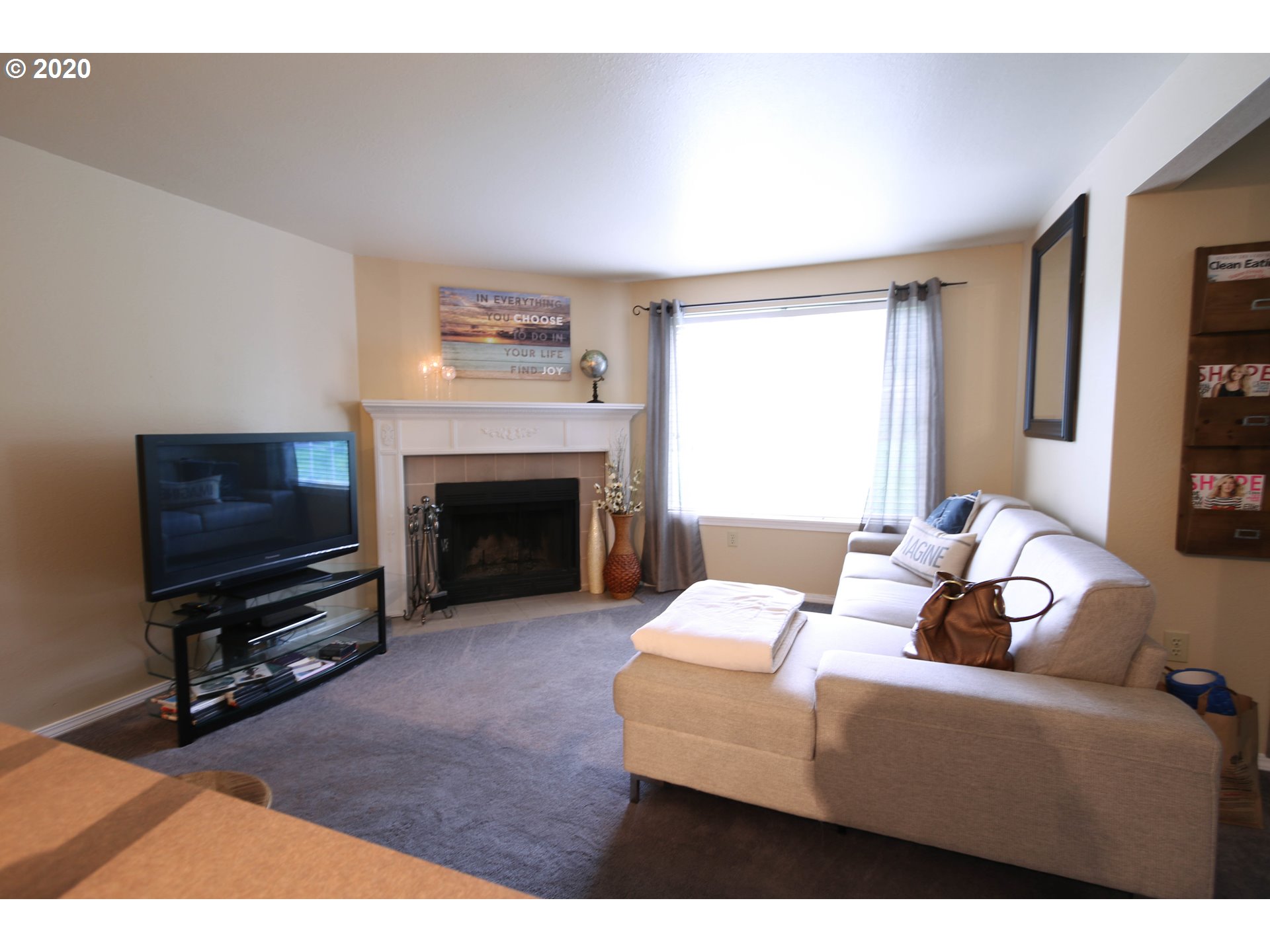 17516 Northwest Springville Road, Unit B17 Portland, OR 97229 - Photo 15 of 17 Gallery Image 15
