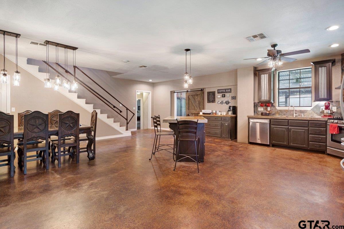 1254 Corinth Road Jacksonville, TX 75766 - Photo 36 of 42 a kitchen with lots of counter top space
