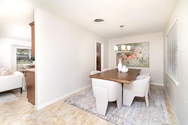 $279,900 | 1013 West 12th Street, Brady, TX 76825