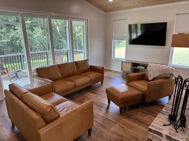 $754,000 | 2271 Horn Road, Milton, FL 32570