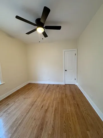 $1,350 | 610 East 74th Street, Unit 2B, Chicago, IL 60619