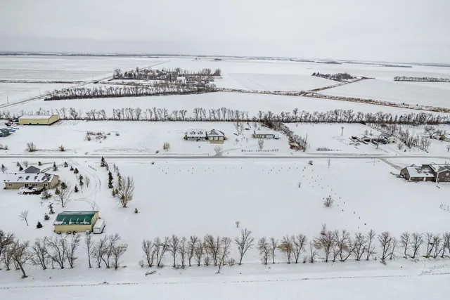 $150,000 | 16885 Carolyn Drive, Harwood, ND 58042