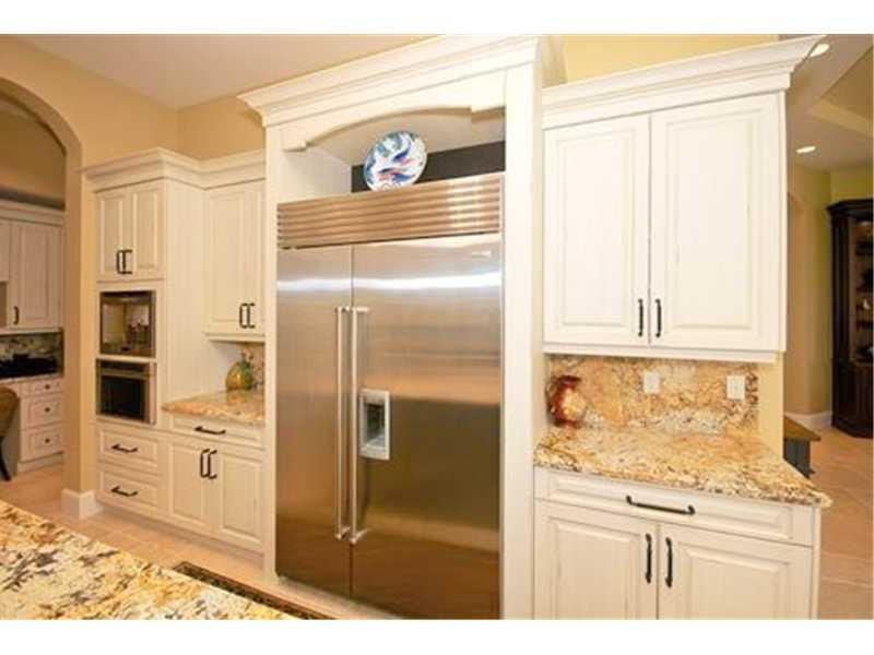 17510 Cadena Drive Boca Raton, FL 33496 - Photo 14 of 35 Kitchen