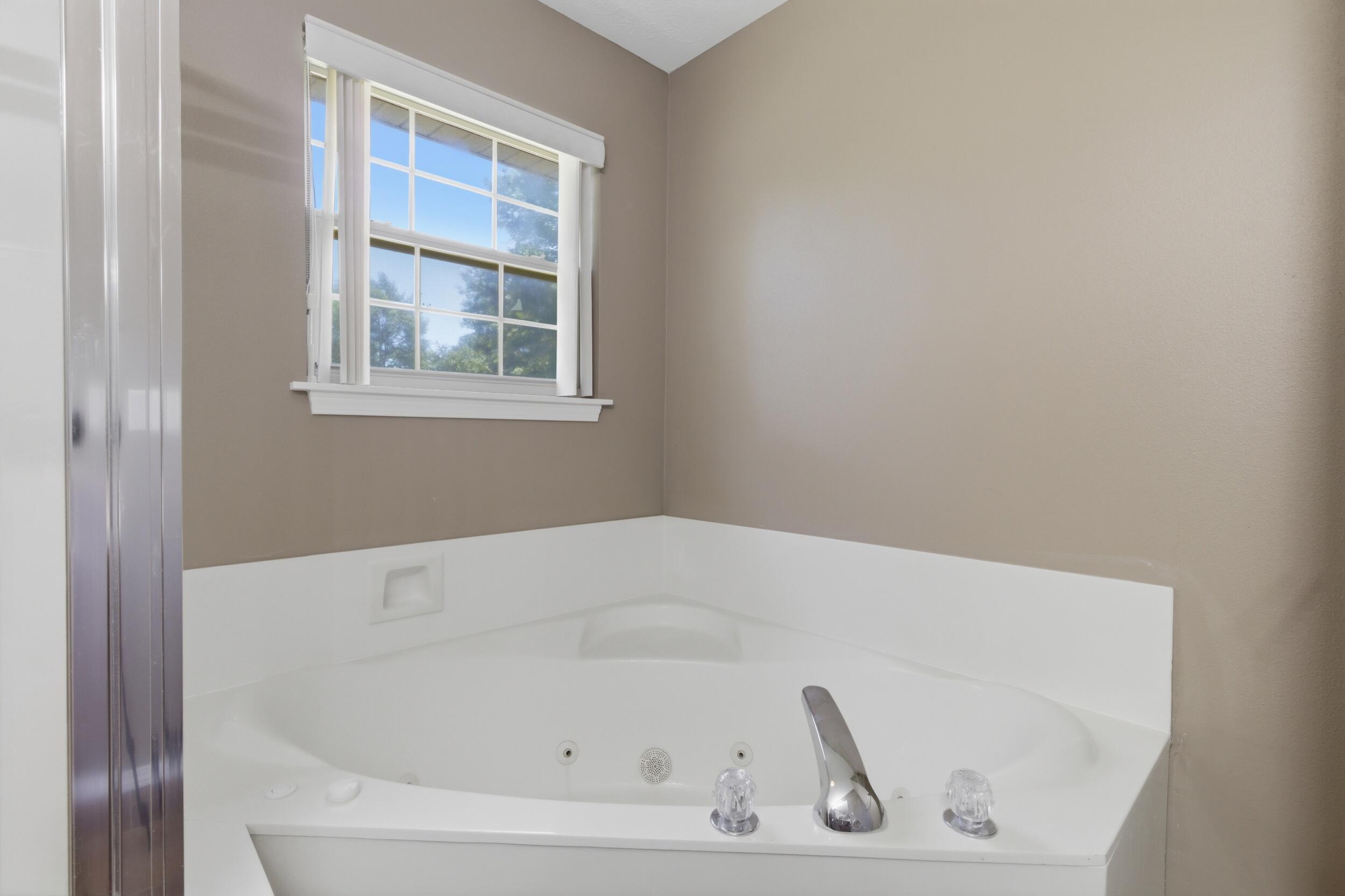111 Miller Way Monett, MO 65708 - Photo 27 of 44 img_2942