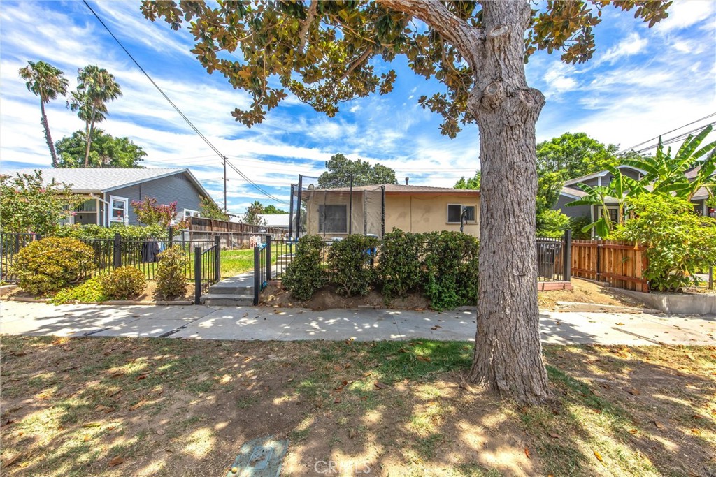 4230 13th Street Riverside, CA 92501 - Photo 26 of 35