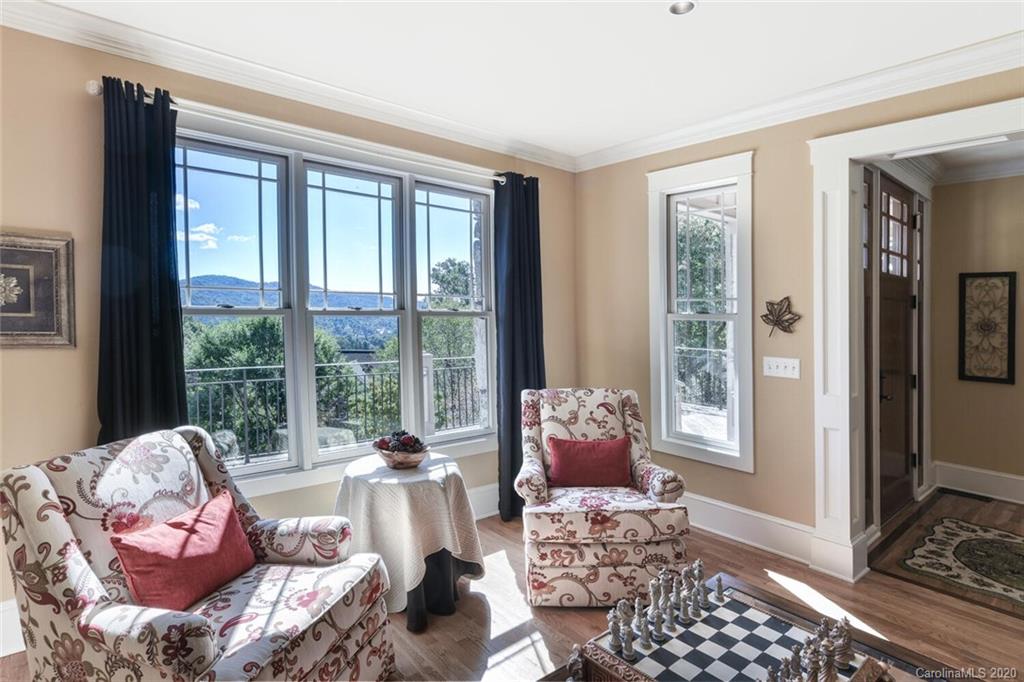 536 Sweetspire Ridge Asheville, NC 28804 - Photo 12 of 48 Gallery Image 12