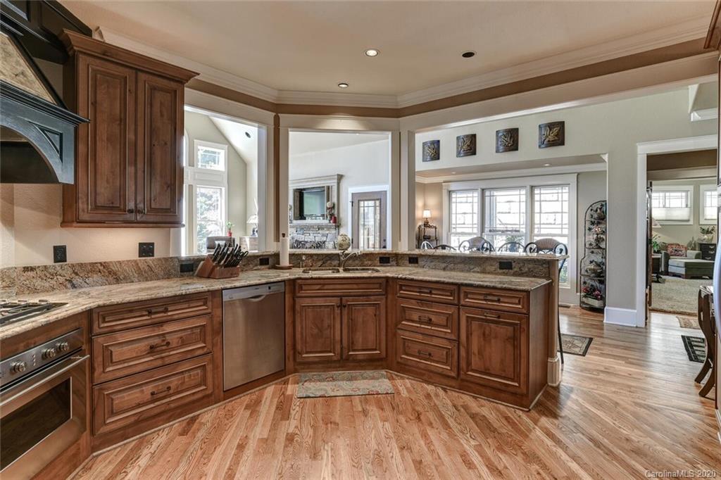 536 Sweetspire Ridge Asheville, NC 28804 - Photo 19 of 48 Gallery Image 19