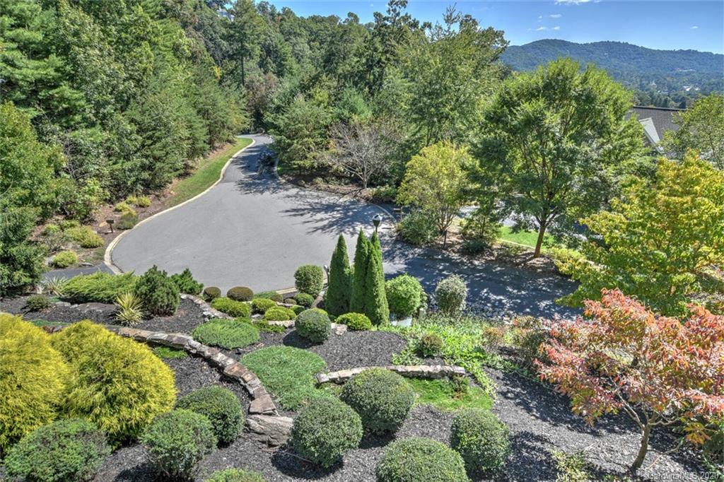 536 Sweetspire Ridge Asheville, NC 28804 - Photo 3 of 48 Gallery Image 3
