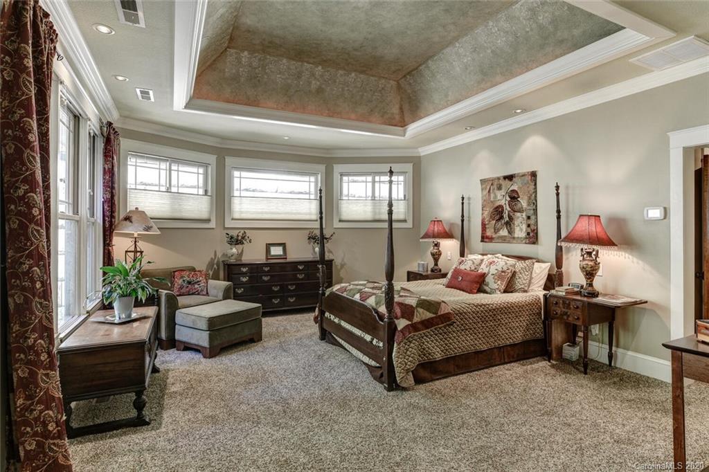 536 Sweetspire Ridge Asheville, NC 28804 - Photo 26 of 48 Gallery Image 26