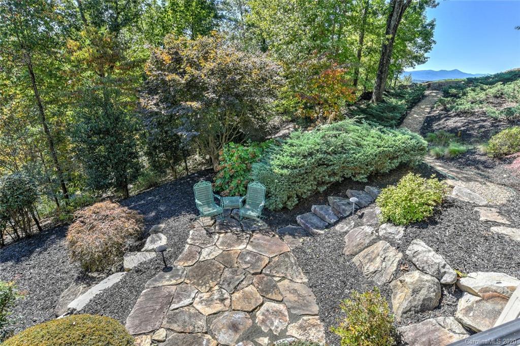 536 Sweetspire Ridge Asheville, NC 28804 - Photo 6 of 48 Gallery Image 6