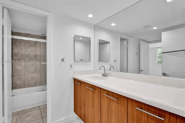 $2,600 | 750 Northeast 64th Street, Unit B415, Miami, FL 33138
