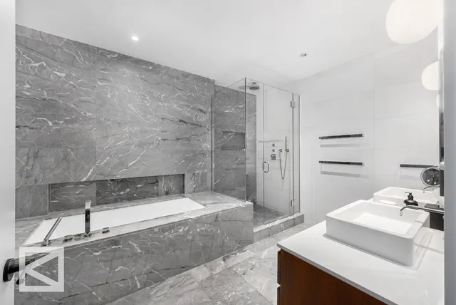 $5,395,000 | 32 West 18th Street, Unit 9B | Flatiron